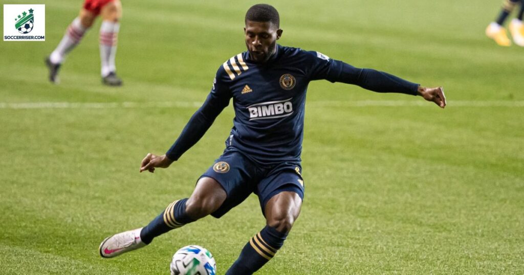 Mark McKenzie playing for Philadelphia Union Academy
