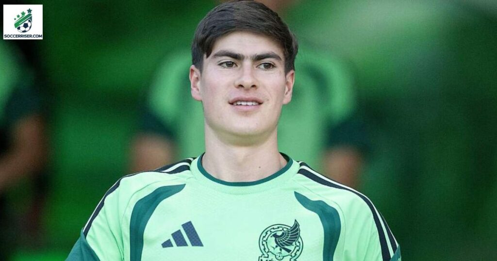 Armando González, debuted vs Paraguay as a sub
