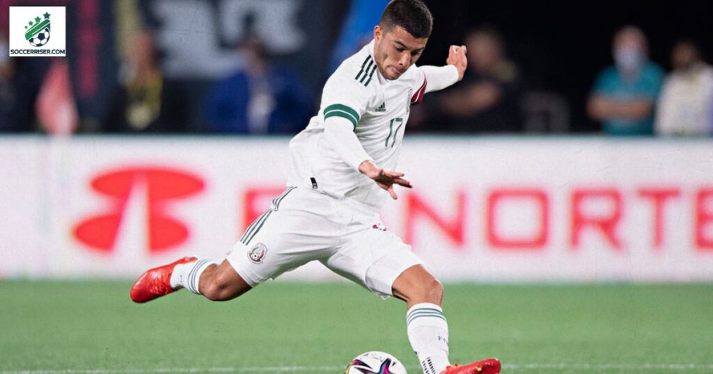 Érik Lira, Mexico’s World Cup 2026 Defensive Midfielder