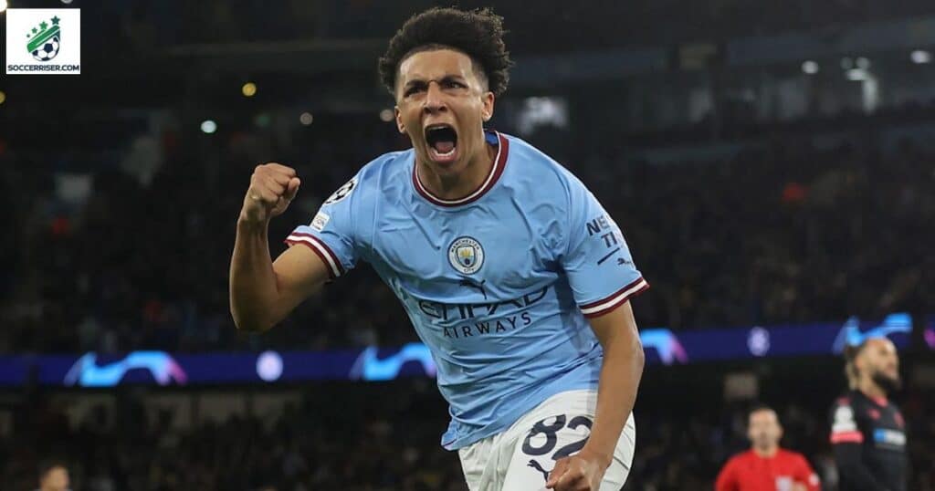 Rico Lewis, Manchester City's Inverted Full-Back Star
